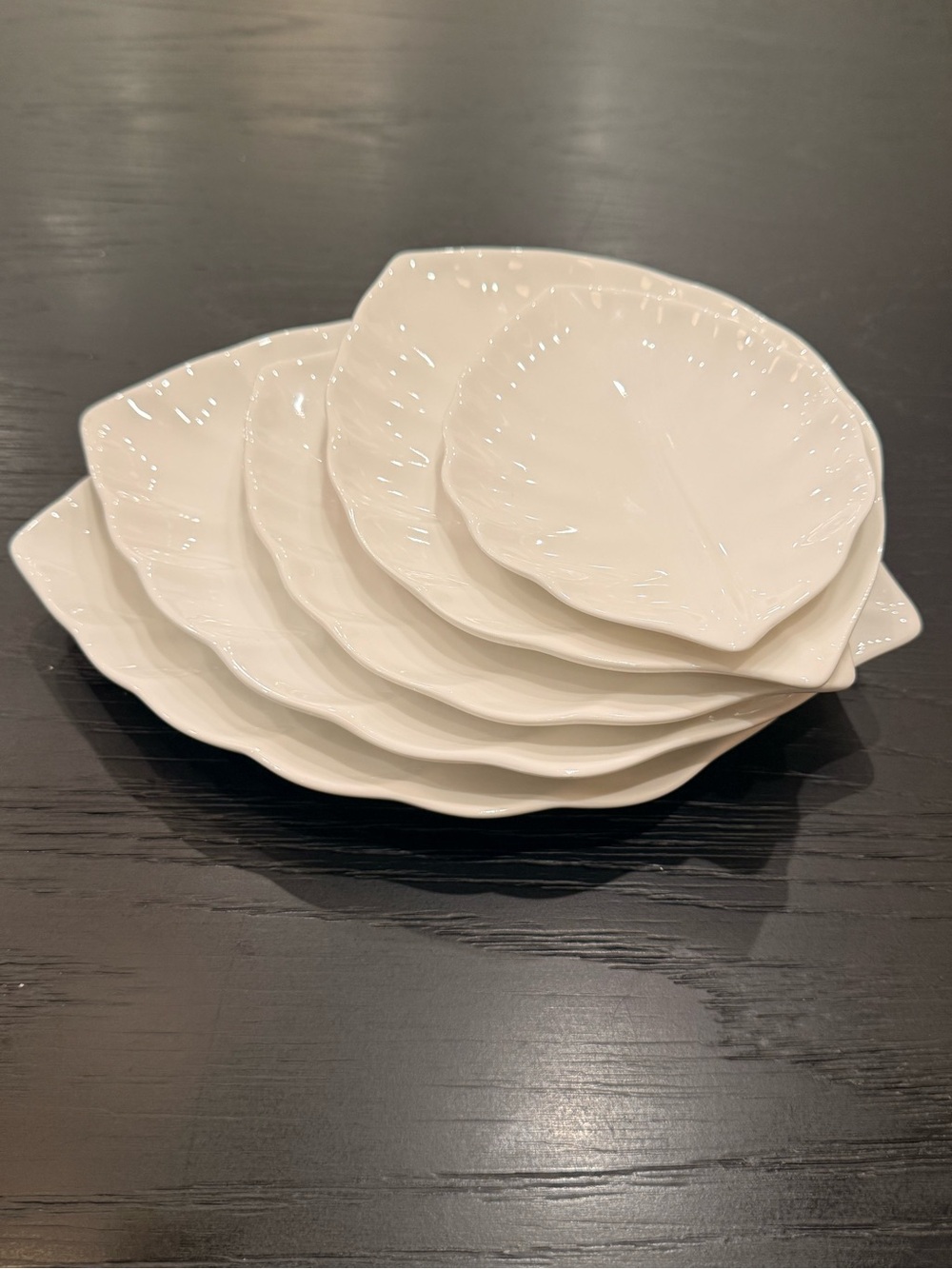 White Porcelain Crate & Barrel Leaf-Shaped Ceramic Serving Plates - Set of 5 - Picture 1 of 13